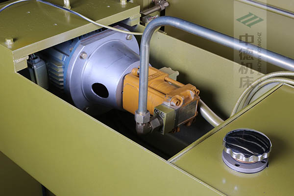 ZDP-4022半內(nèi)裝式西門(mén)子電機(jī)油泵，動(dòng)力強(qiáng)勁澎湃，并有效控制噪音.jpg